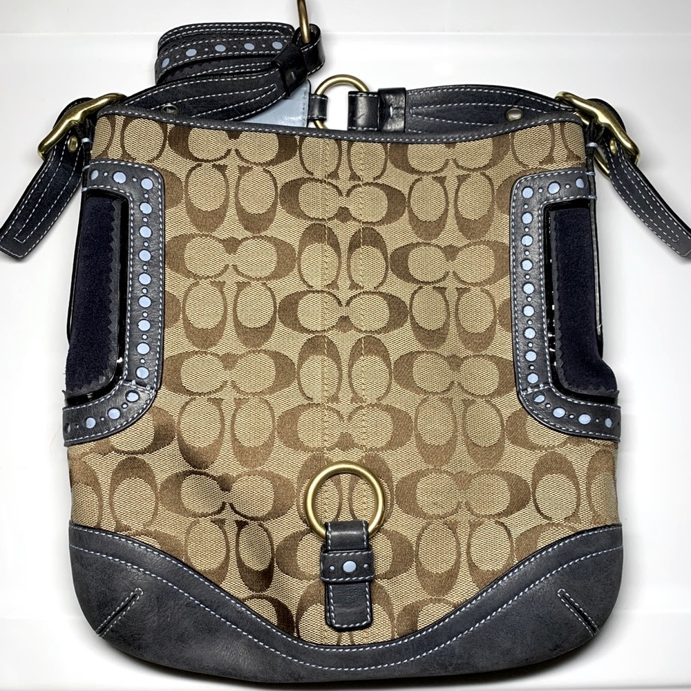 Coach Purse - Picture 2 of 6